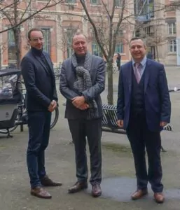 Signature de la convention entre l'IEP et Sciences Po Toulouse Alumni en janvier 2023